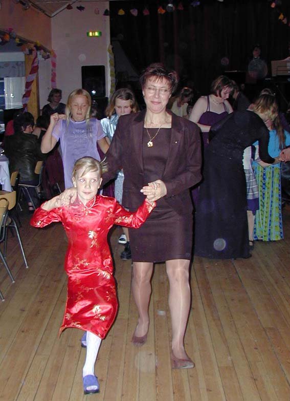 ElsaAnne.JPG (61362 bytes)