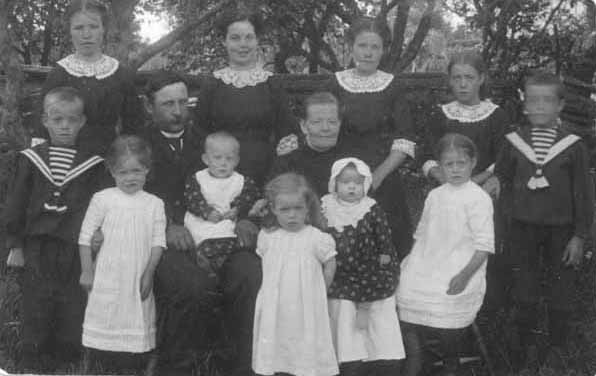 Familjen Salminen 1913