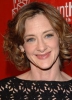 photo Joan Cusack (röst)