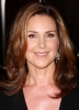 photo Peri Gilpin (röst)